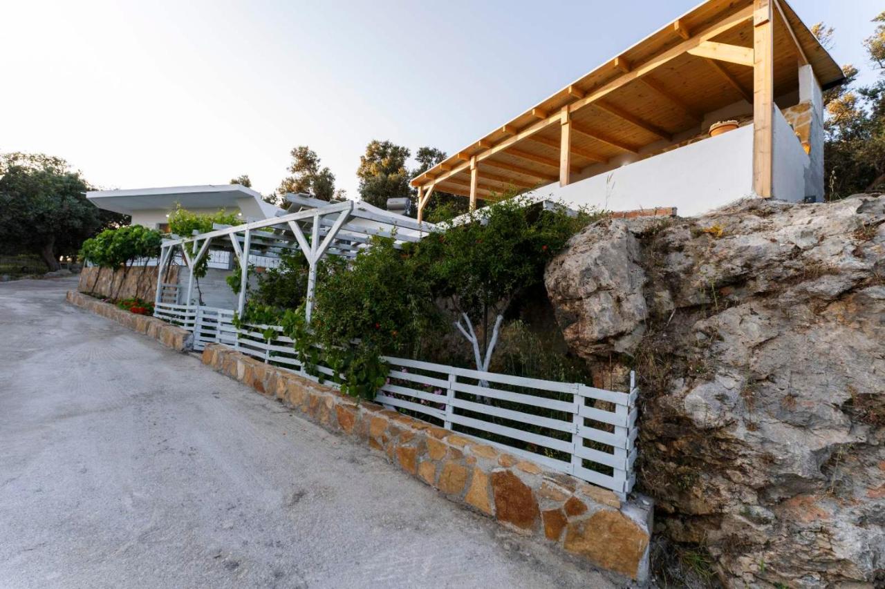 Mano'S House Villa Triopetra Exterior photo